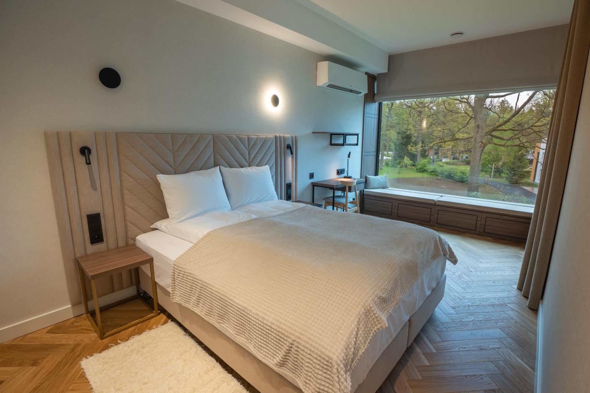 Aparthotel Enklawa Bialowieska Forest & Hajnówka